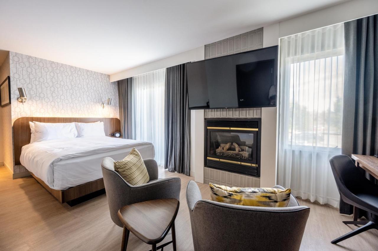 Hotel Verso Magog Exteriör bild