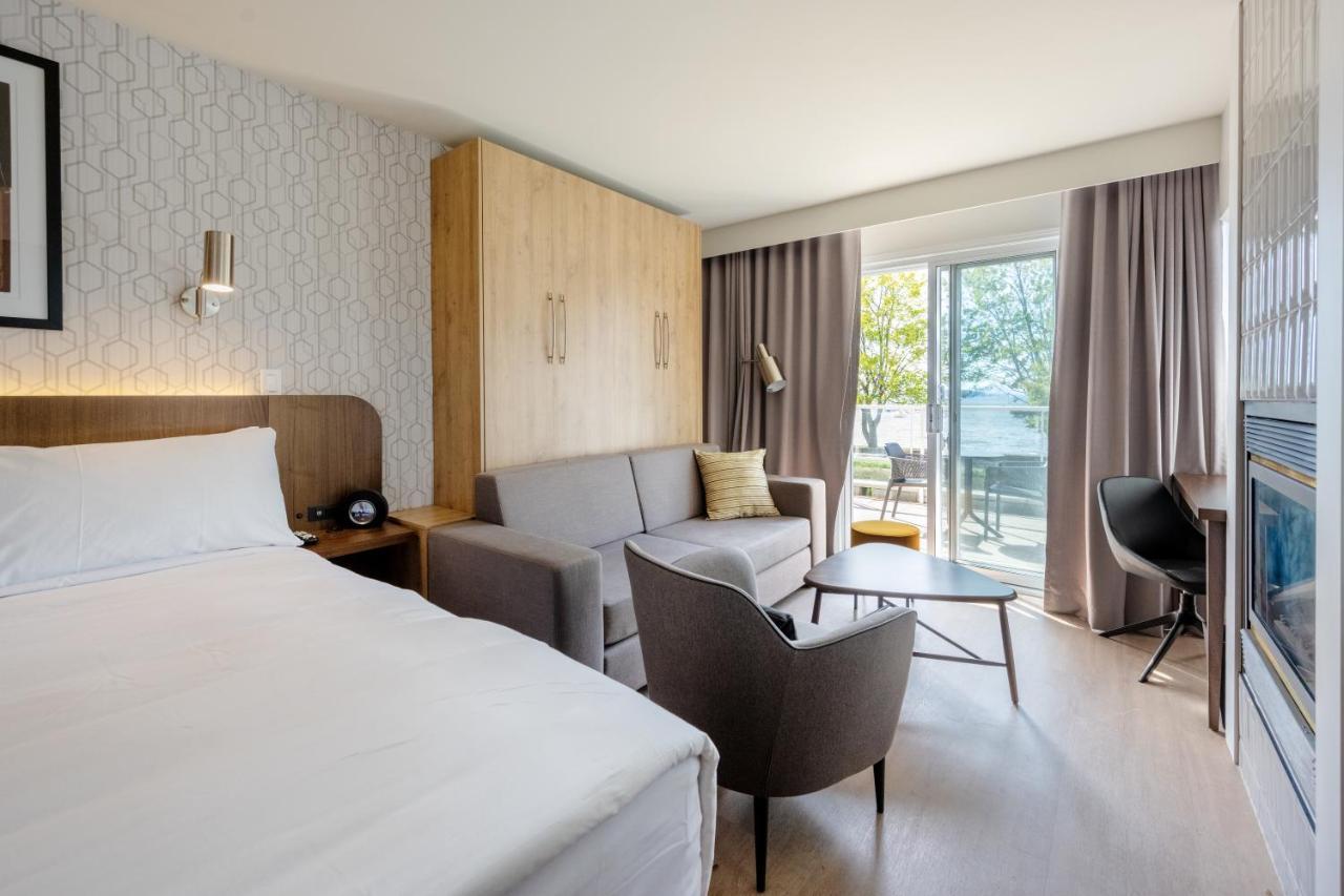 Hotel Verso Magog Exteriör bild